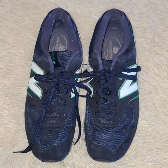 New Balance 594 - Picture 2 of 4